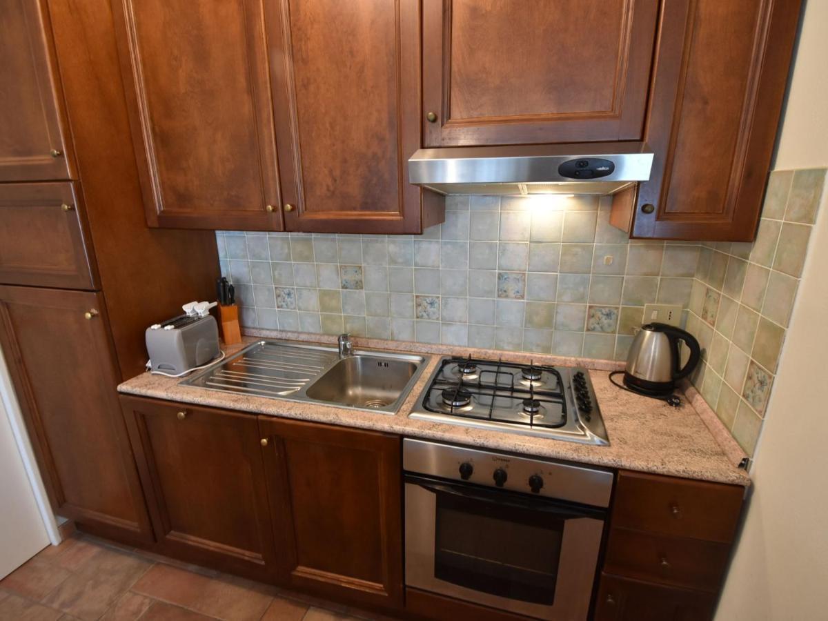 Apartment La Corte Bricca - Trilo B By Interhome Castana  エクステリア 写真